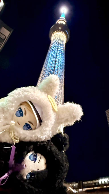 昨日行ってきました 写真撮るのに夢中になってたら担々麺は汁無しになり グッズはりばいさんがなかったので通販決定だし 昼過ぎに行ったのにダラダラしてたから日が暮れてしまいりばいさんが闇に溶け込んだスカイツリー写真しか撮れませんでしたが楽しかったです