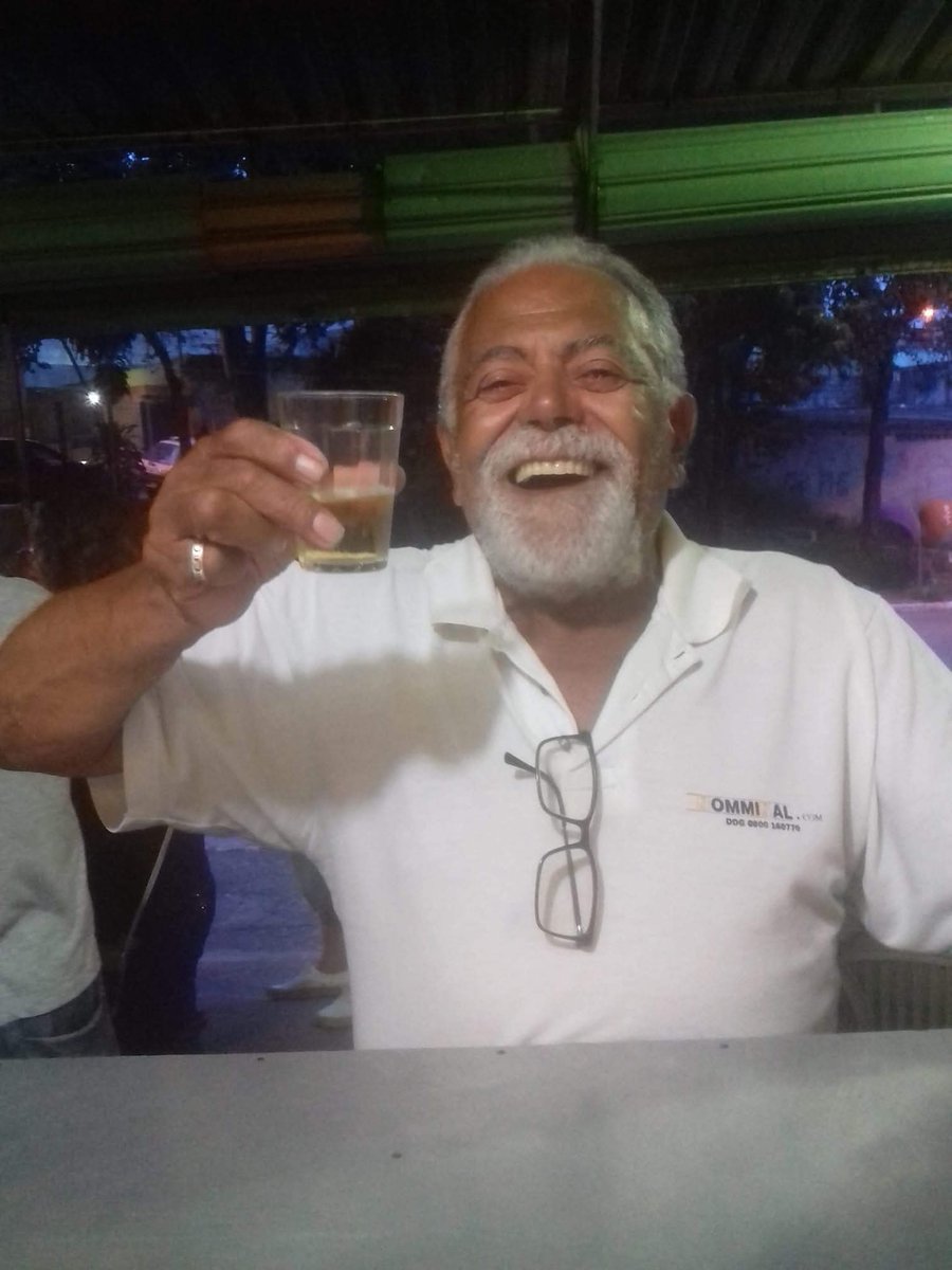 Me despedi hoje do meu Pai amado❤️ Que seja recebido no céu 🌌 de braços abertos com esse sorriso lindo que emana Luz 🌟