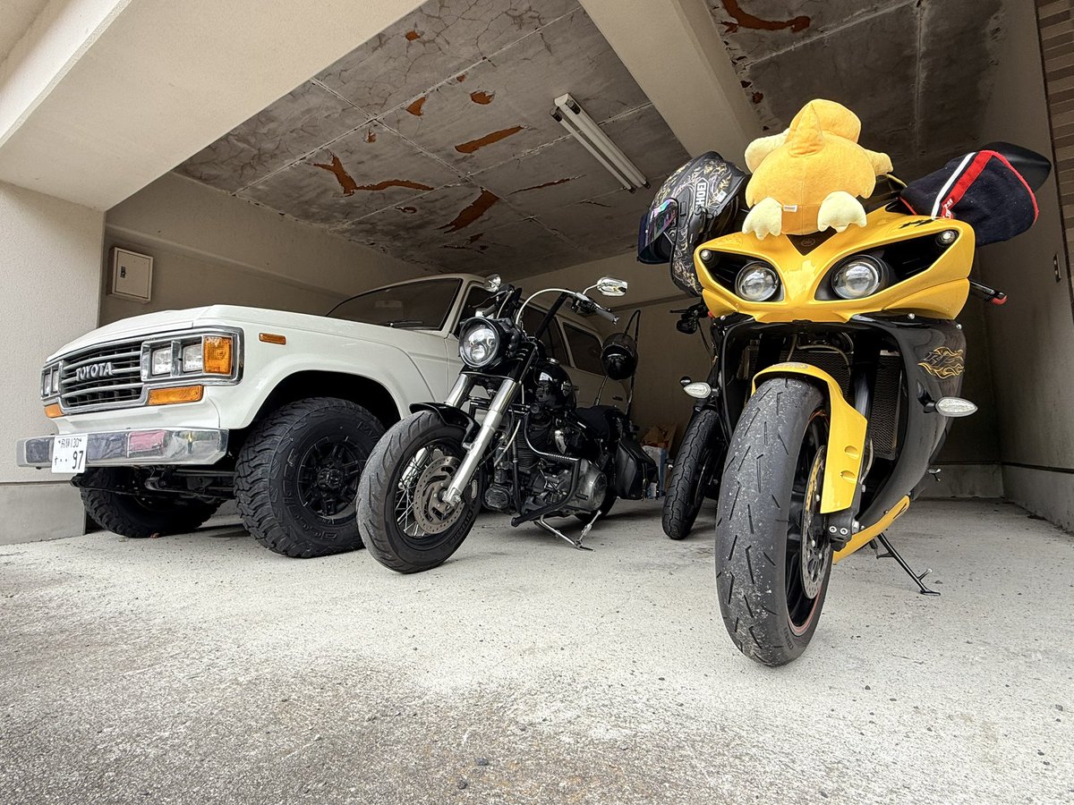 akiemon_r3's tweet image. 今日はハンバーガーツーリングの日😋🍔