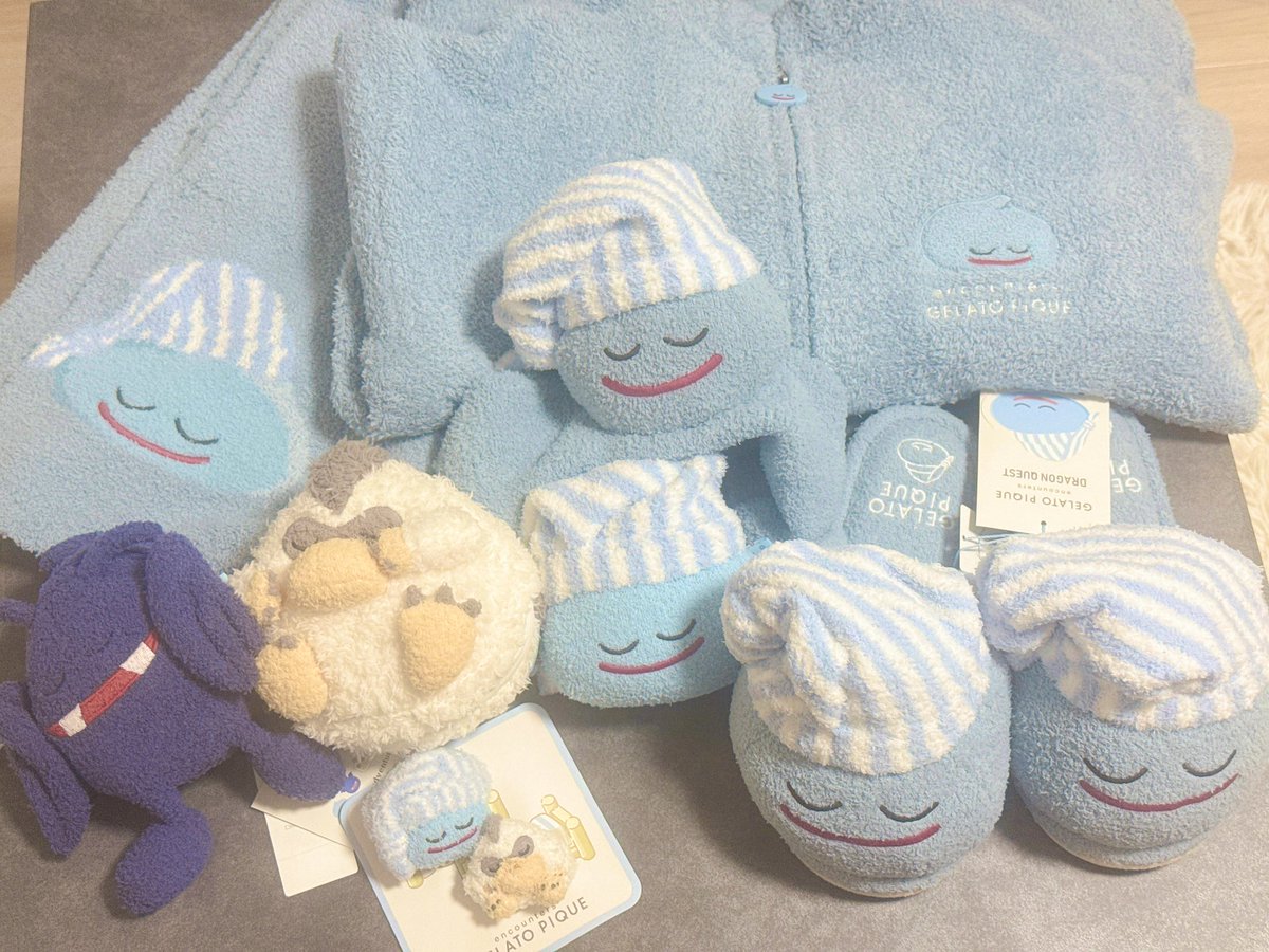 rockchan_dqx's tweet photo. おはろっくꕀ⋆♡���ᵎᵎ

そういえばジェラピケ×ドラクエコラボ♡
自分で買ったものやプレゼントでいただいたもので
全身コーデ揃っちゃったよ⸜  ෆ  ⸝‍

かわいすぎる꙳⸌♡⸍꙳ʚ♡⃛�� https://t.co/UnAmx2zOBz