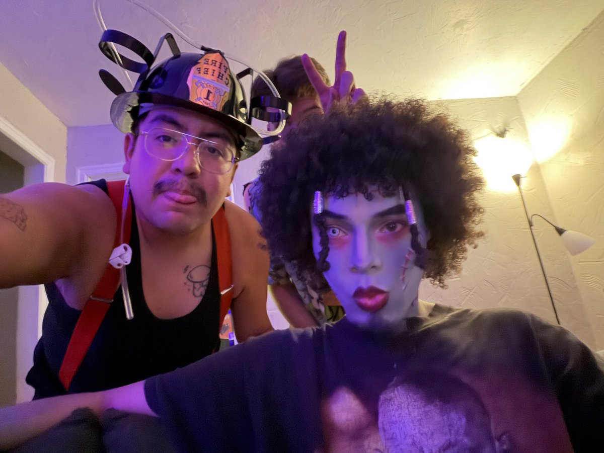 agroovygod's tweet photo. Gay little firefighter https://t.co/ApkHscj5WA