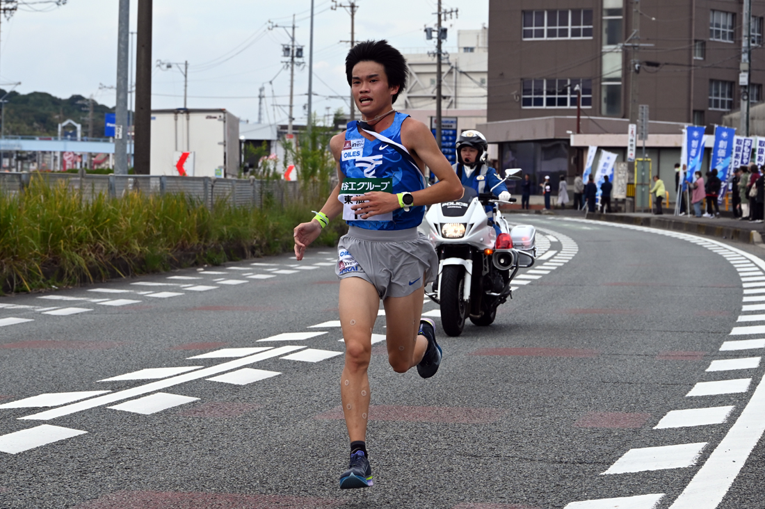 Tokai_Univ_'s tweet image. ６区 平井選手🎽 まだまだいけるぞ📣#gotokai #全日本大学 #駅伝