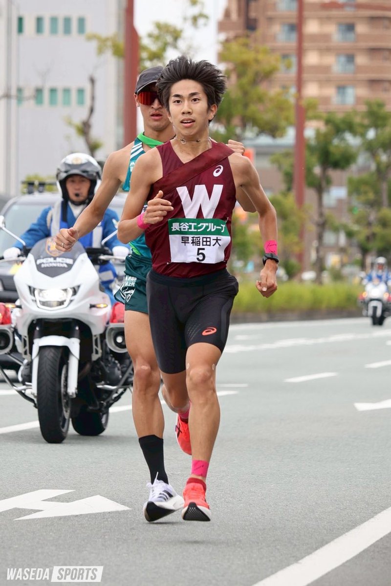 waseda_sports's tweet photo. 【駅伝】第57回全日本大学駅伝対校選手権
▼個人成績
▽６区（12・８キロ）
宮岡凜太　37分56秒　（区間６位）

▼第六中継所
早大　第７位

#sousupokyoso #sousupoekiden #全日本大学駅伝 #臙脂で染めろ #リンタリンタ https://t.co/n6bwAJriJt
