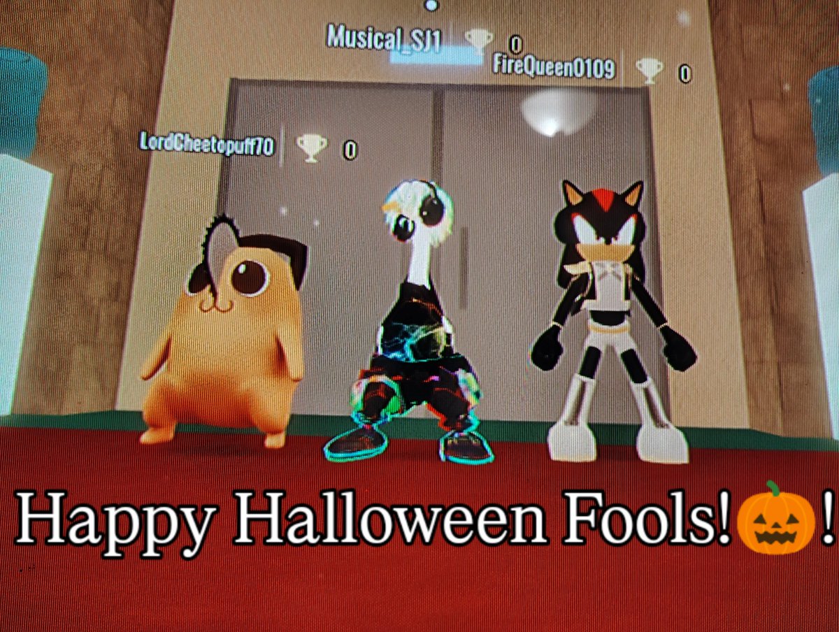 MusicalSJ1's tweet photo. I forgot to post this yesterday😅 so me and my family made new outfits for our Halloween stream and I know what you're thinking, I look so handsome in every way🪿😎🤣!!!! #ROBLOX #twitchstreamer #Hallowen2025 #late https://t.co/ae4esIxr6q