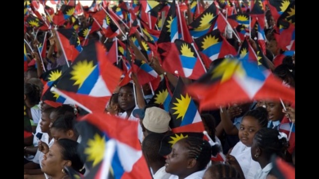 Saludos y felicidades a Antigua &amp; Barbuda, nación que hoy 1 de noviembre celebra el 44to aniversario de su INDEPENDENCIA.

Que más pronto que tarde Puerto Rico pueda abrir una embajada en Saint John, y que ellos hagan lo propio en San Juan.