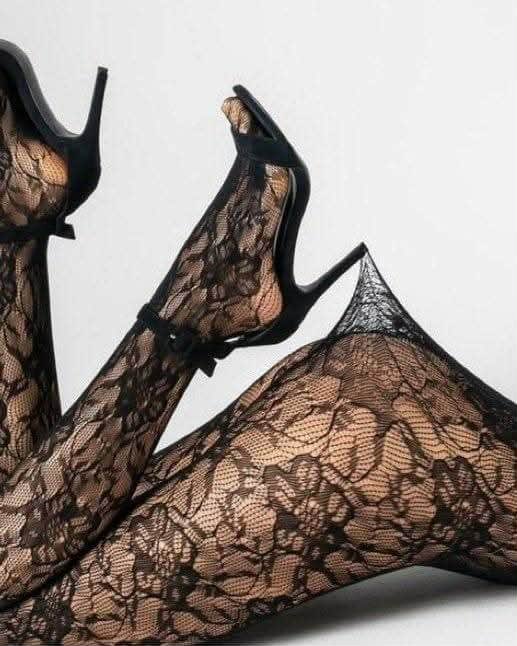 Rowein ✨Commissions OPEN✨ tweet media