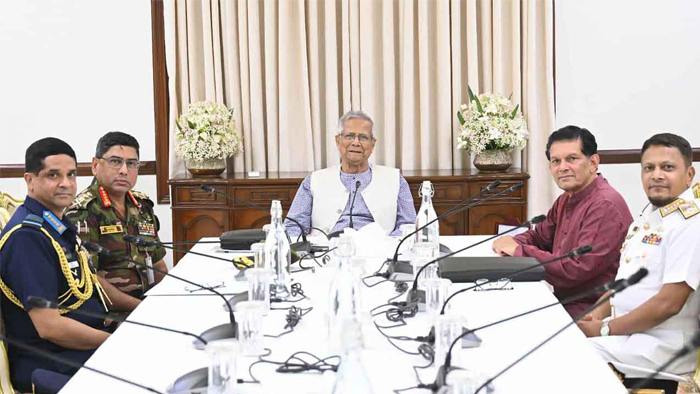 newsflash24bd's tweet image. newsflash24bd.comপ্রধান-উপদেষ্টার-সঙ্গে-ত-2/