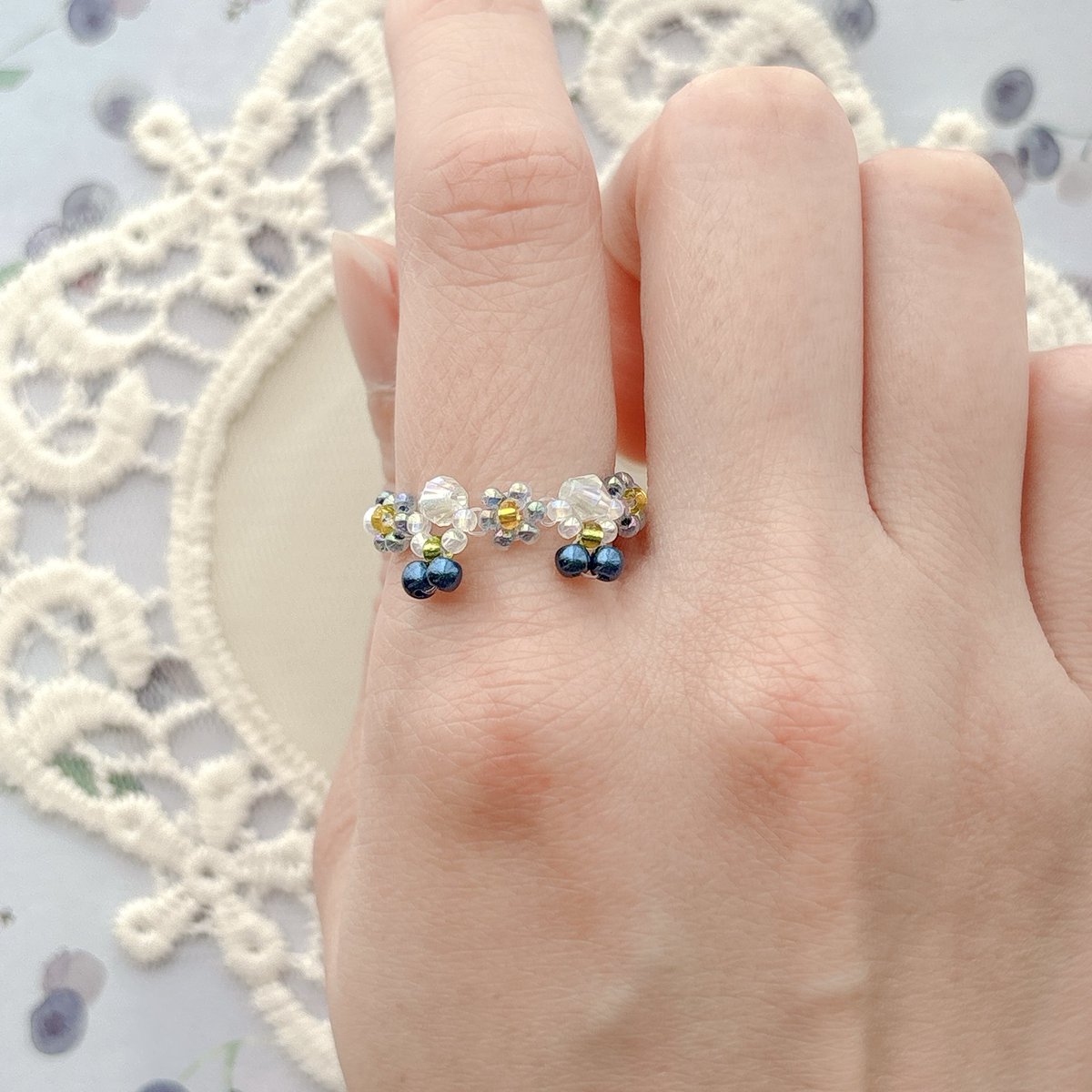 n_a_m_u_76's tweet image. blueberry🫐🌱

navy💙×green💚

#Namu #handmade #beads #seaglass #blueberry