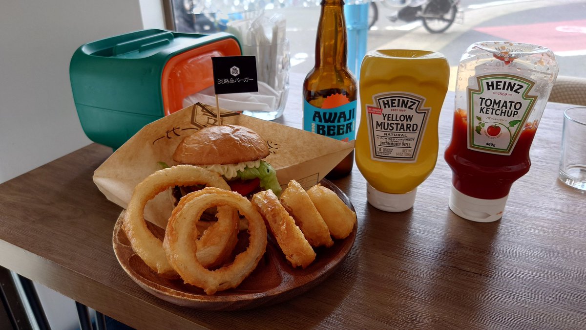 ファーストフード コネシマバーガー ファーストフード コネシマバーガー ファーストフードコネシマ