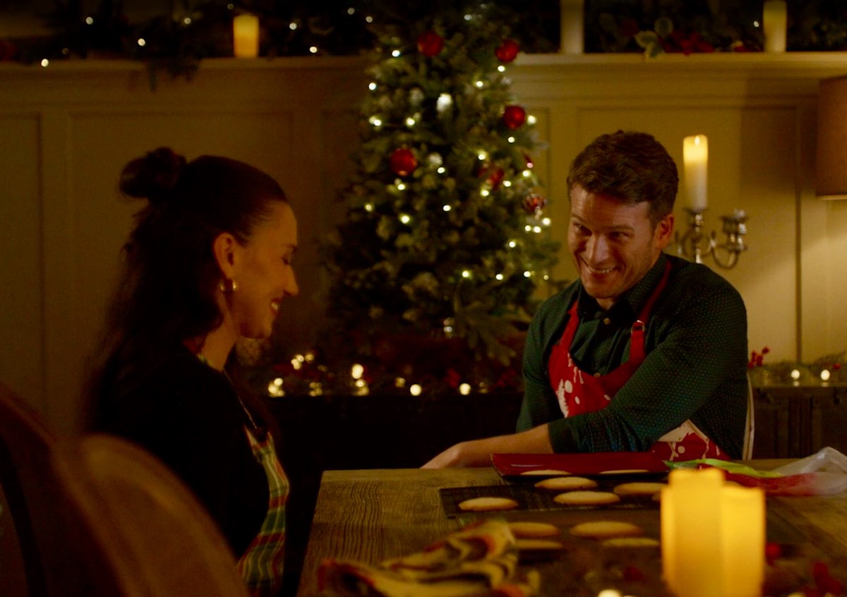 Time to gather your snacks &amp; drinks ☕️🍪
⏰Only 30 min until the 4th  #GreatAmericanChristmas 2025 PREMIERE on <a href="/GAfamilyTV/">Great American Family</a>—
🎄#ChristmasInMidnightClear
🐱❤️🎄🎬
<a href="/billabbottHC/">Bill Abbott</a> #GreatAmericanFamily #GFam #ChristmasAsItsMeantToBe #WhereFaithLeads #WhereStoriesInspire #WelcomeHome