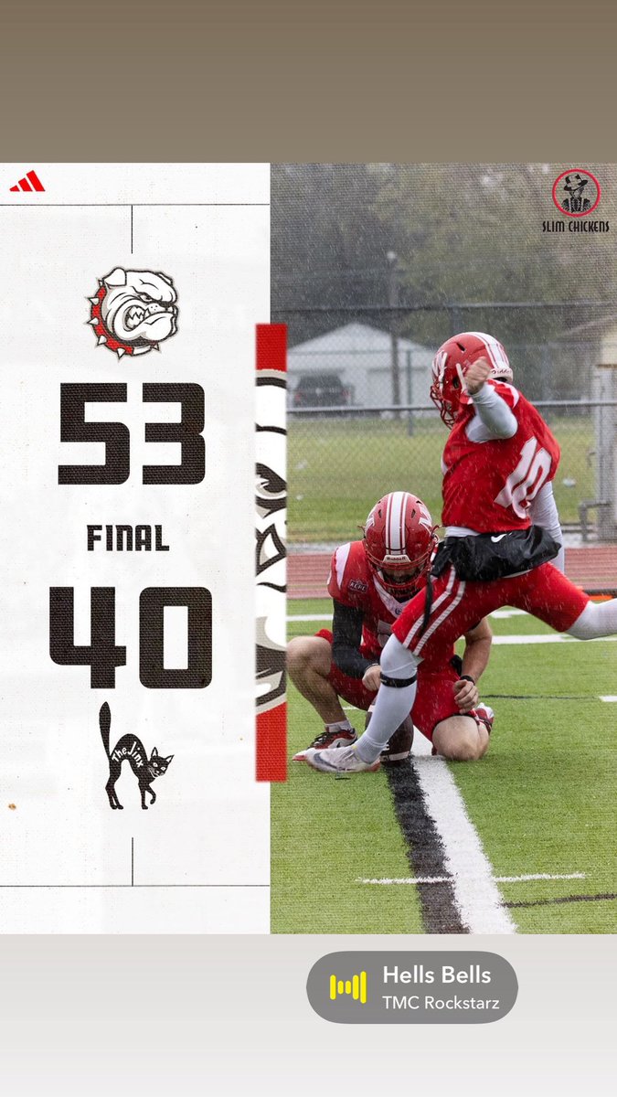 Got a big W on the road vs #18 and had 2 of our formers players come to support!! Always great to see <a href="/DouthitJaxon/">Jaxon Douthit</a> &amp; <a href="/haydenstirfry/">hayden fry</a> both doing well Coaching and working through PT school respectively!