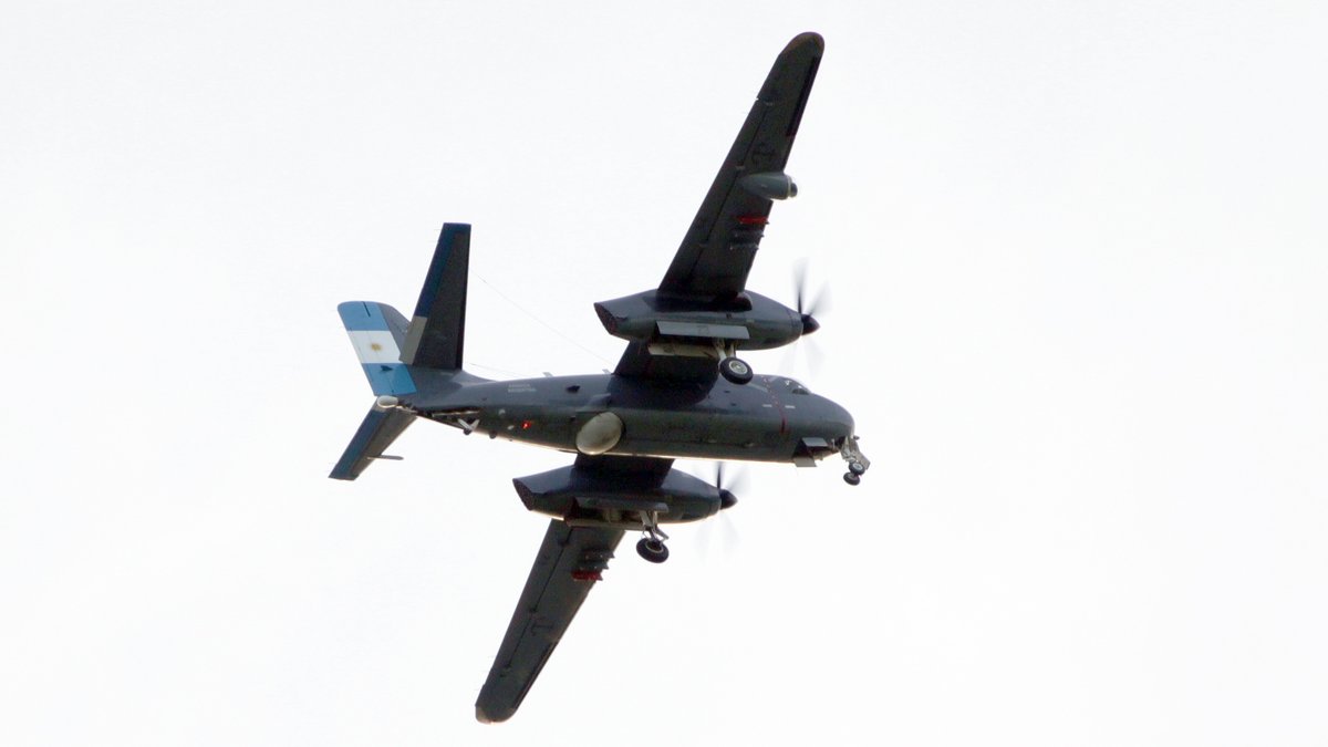 Armada Argentina Grumman S-2T Turbo Tracker 2-AS-23, Escuadrilla Aeronaval Antisubmarina (EA2S). Bahía Blanca, 1 de noviembre del 2025.