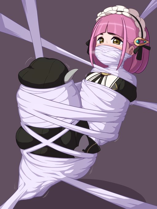 蜘蛛糸でイタズラ放置されたタロちゃん 