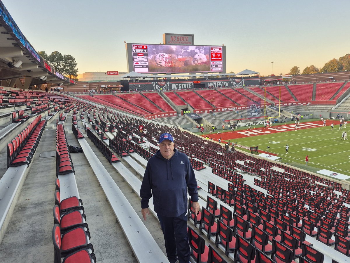 mikebartello's tweet image. Pregame: Georgia Tech Yellow Jackets at North Carolina State Wolfpack #NCState