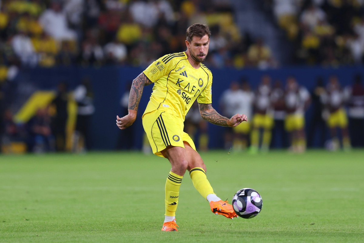 Iñigo Martinez tweet media