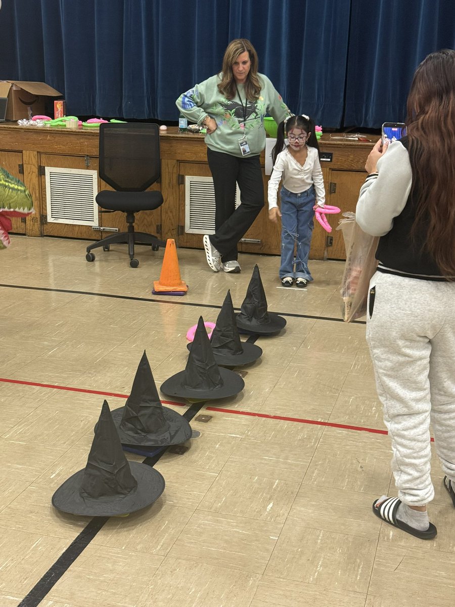 Ernie Pyle School 90 tweet media