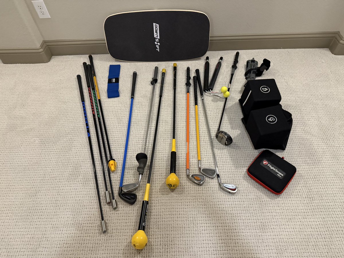 Rick Golfs tweet media