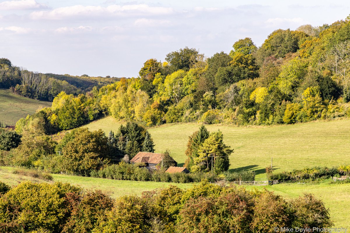 Rural scene near Otford, Kent.

#Kent #England #landscape #landscapephotography #photography #travel #travelphotography #photo #photography #photooftheday