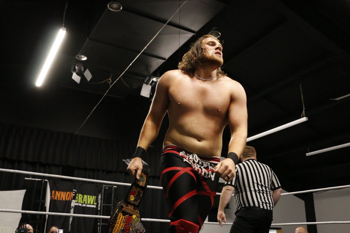 Interspecies Wrestling tweet media