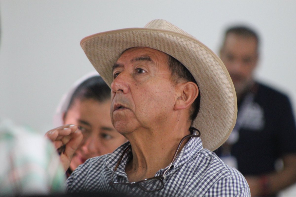 🌾 Este sábado, en Jericó, Antioquia, la <a href="/DefensoriaCol/">Defensoría del Pueblo</a> lideró un importante espacio de escucha en torno a la gestión de las Áreas de Protección para la Producción de Alimentos (APPA).

👩🏽‍🌾 Campesinos y representantes de los municipios de Concordia, Betania, Pueblo Rico, Támesis,
