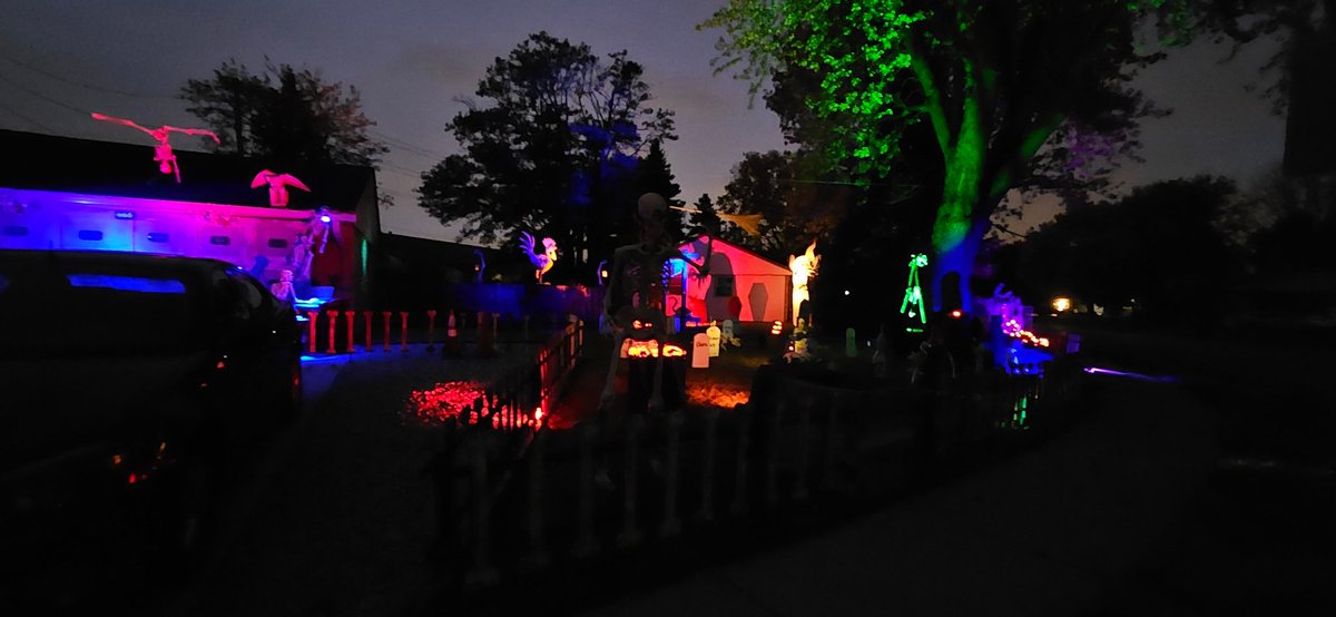 The Haunted Grave 🕸🦇 (@hauntedgrave) on Twitter photo 