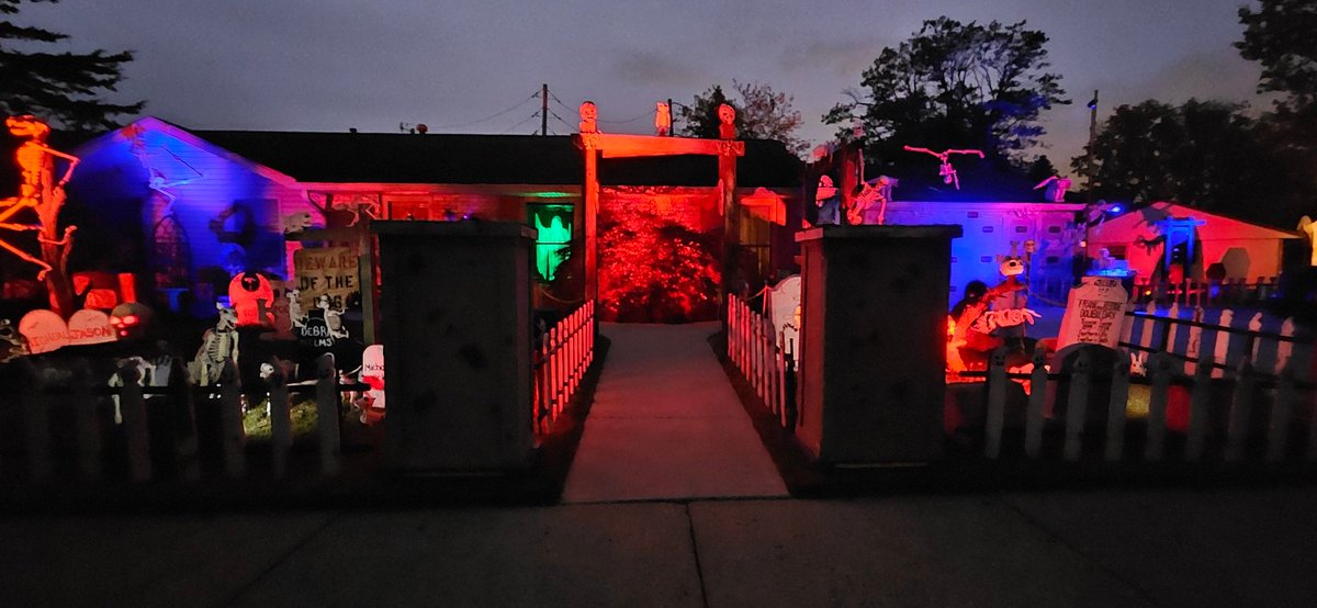 The Haunted Grave 🕸🦇 (@hauntedgrave) on Twitter photo 