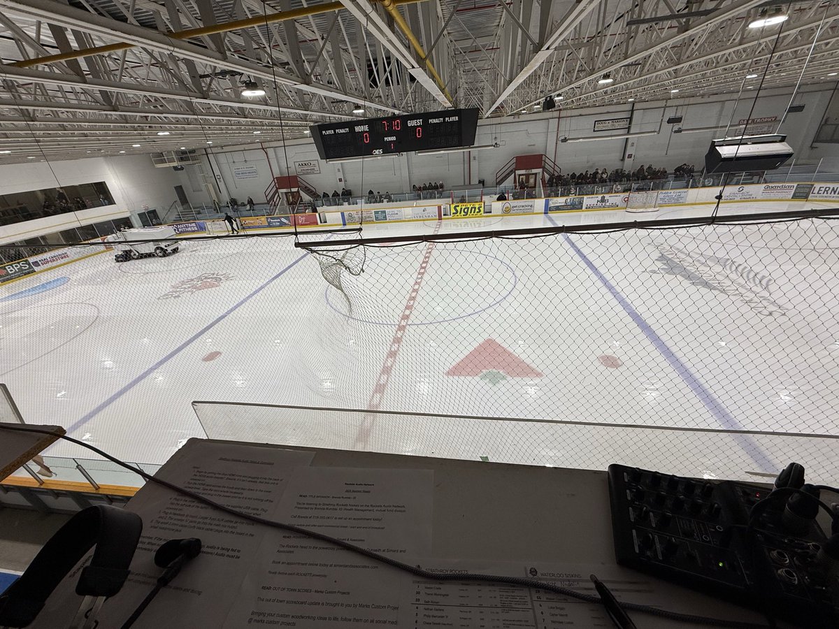 The two greatest words in sports; Junior Hockey!

Kidding, they are GAME SEVEN.

Which I will be watching on my phone as I broadcast this game from Strathroy.

Feel free to tune in between innings of the Jays game!

rocketsaudionetwork.mixlr.com/events/4637996