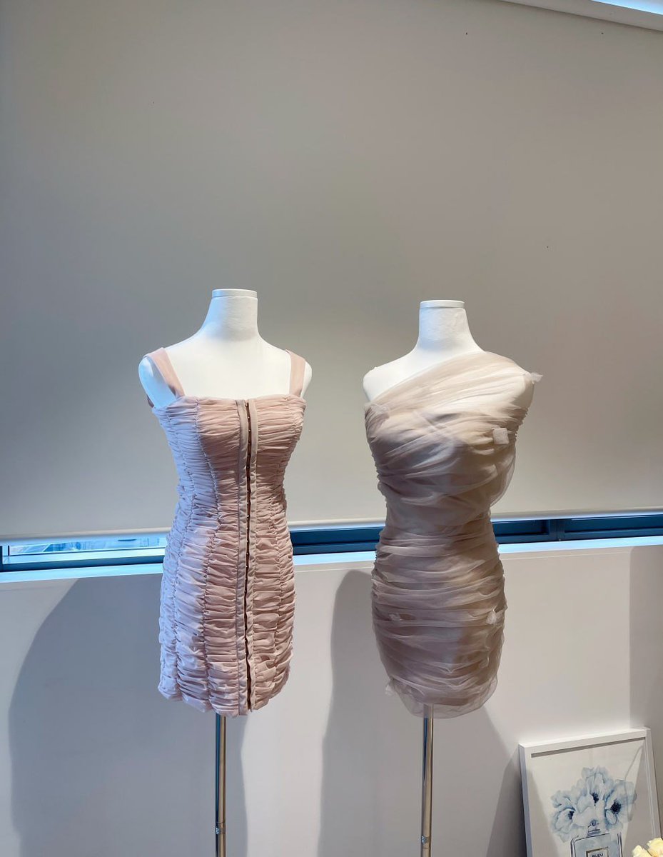 Chariya1a's tweet image. Every dress has a different beauty✨