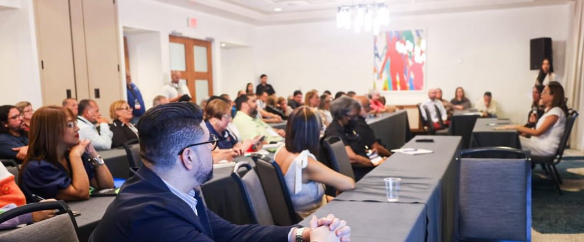 Participando del Puerto Rico Mayors Summit 2025 de la Federación de Alcaldes donde ofrecimos una conferencia sobre la comunicación efectiva en el manejo de crisis.