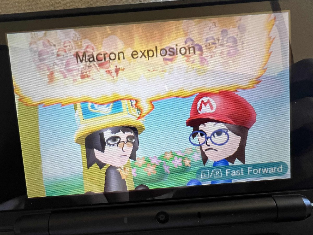 Poltronesophia's tweet image. Je me rappelais plus de ça mdrrr
#lafrancedemacron