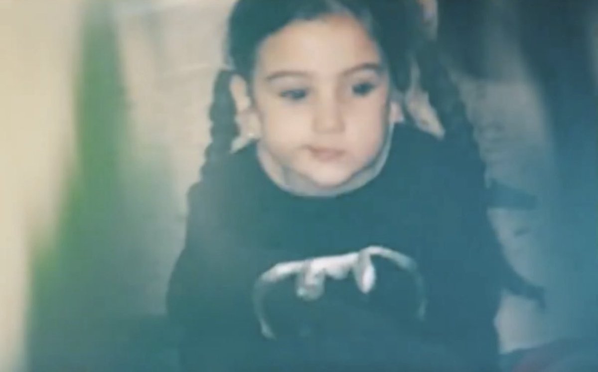 ZeudinersFromFR's tweet image. Notre petite fille est devenue une femme. 

Tanti Auguri Zeze 🫶🏼🤍 
@Mariarosar38182 @zeudidipalma 

#zeudiners #HappyBirthdayZeudi