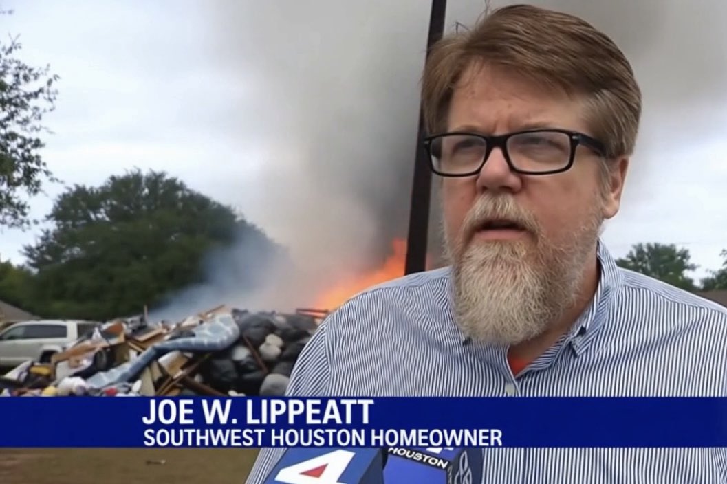 ext237's tweet image. The @alief community is so done with being skipped on trash collection for 4 months in @HoustonTX. (yes, this is AI slop, but it’s how we feel)