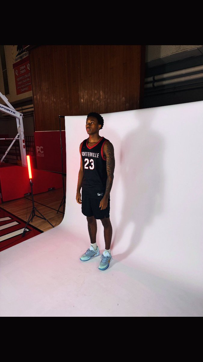 Jecal4️⃣Bryant.. tweet media