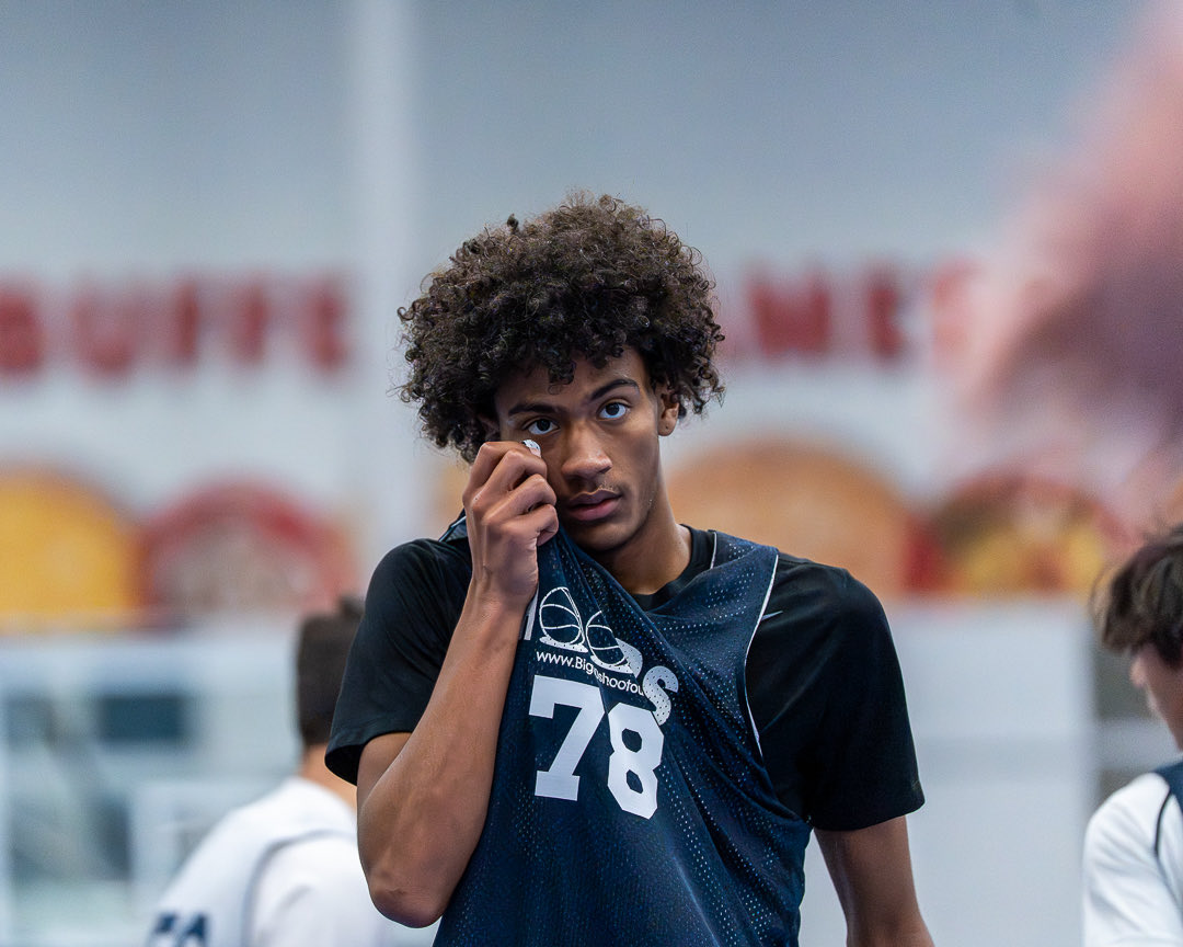 big60shootout's tweet photo. MVP Spotlight! 🏀

Congrats to Malak Bontzolakes (Class of ‘28) from Friendship Collegiate Academy (Washington, DC) on earning MVP honors! 

He played on Team 5 with game times at 9:20a, 10:30a, 11:40a. Catch the replay at https://t.co/aAkiFEML9O to see his standout performance! https://t.co/j1boxImB7q