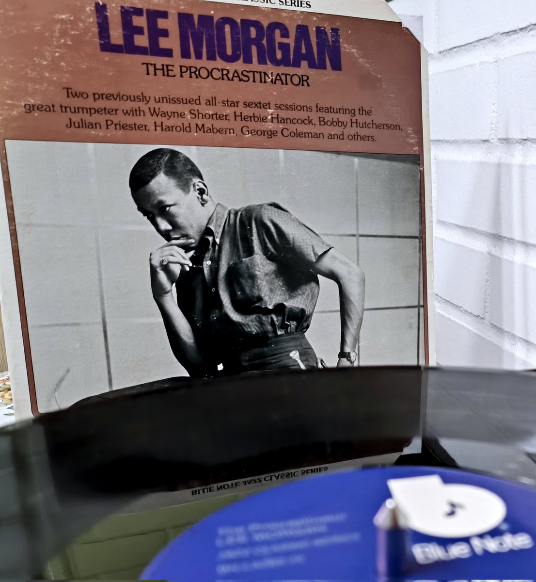 dgaticav's tweet image. Sonando!!! 🎺🎼🎶 #TheProcrastinator #LeeMorgan @RonCarterBass #WalterBooker #BillyHiggins #MickeyRoker #HaroldMabern #HerbieHancock #GeorgeColeman #WayneShorter #JulianPriester #BobbyHutcherson @bluenoterecords @elanarca @Fer_BakyDan @dbustamante1 @JazzCfree una bomba 👌🏻