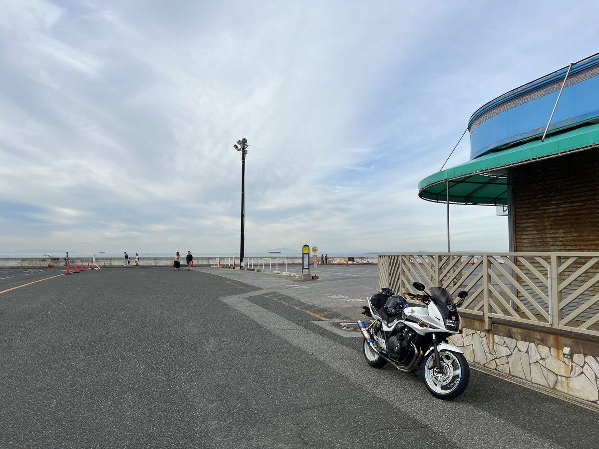 べるです(´◡` )♩ If the world was ending I wanna be next to you 🐍🩷 #demonslayer