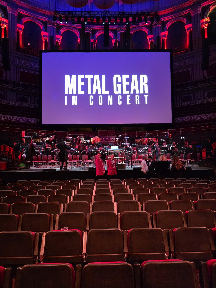 AksByDesign's tweet photo. The Metal Gear Concert Was Unbelievable! Donna Burke Sent Shivers Down My Spine ✨️🔥 #MetalGearSolid #MetalGearConcert https://t.co/jRzFZjuUAw