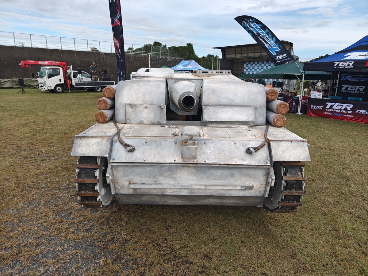 Mami_Takahata's tweet image. 継続のヒットマンがこっちを狙ってるわ💕

#MLS7 
#大洗サーキット 
#三突G