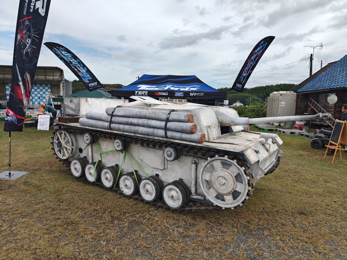 Mami_Takahata's tweet image. 継続のヒットマンがこっちを狙ってるわ💕

#MLS7 
#大洗サーキット 
#三突G