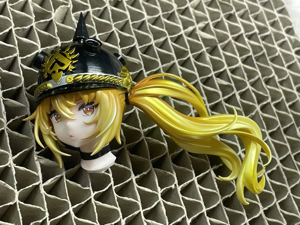 つや消しでデカールは目立たなくするにしても、瞳のコートはクリアーかUVジェルか、もしくはワールドシリーズを観てしまうのかで悩んでおります
#ゼンゼロ
#ルーシー