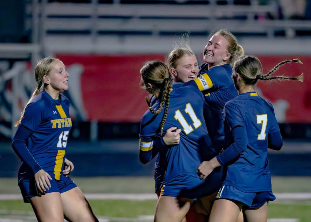 OG Lady Titan Soccer tweet media