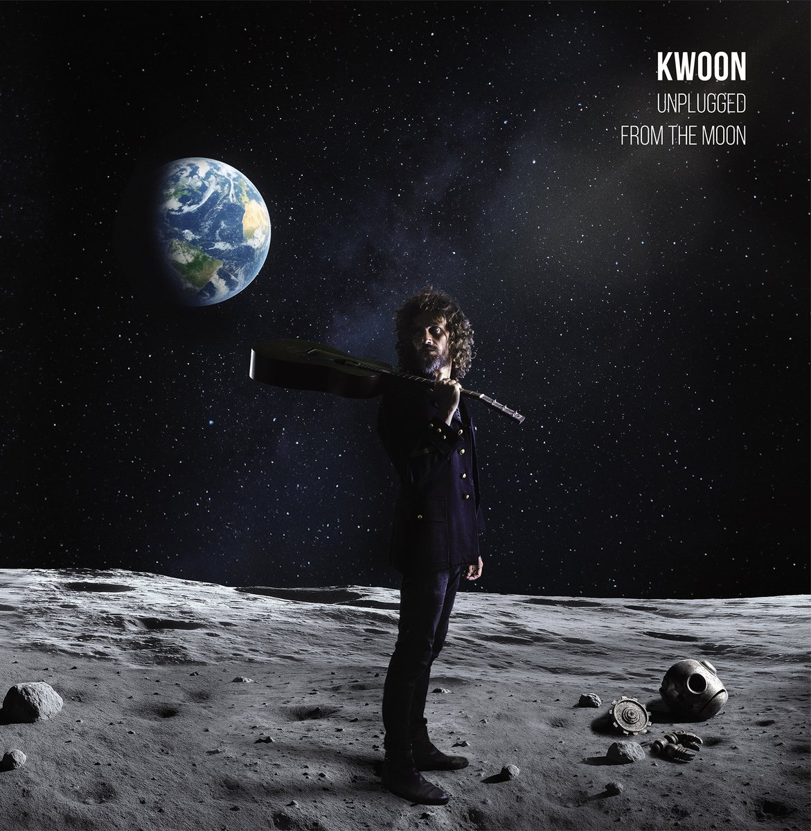 TextBlogRNRoll's tweet image. Sandy Lavallart alias @Kwoonmusic annonce la sortie en décembre de &quot;Unplugged from the Moon&quot;, un album qui reprend ses singles en versions acoustiques, avec en plus l’inédit &quot;Chesslove&quot;.

à découvrir ici : textes-blog-rock-n-roll.fr/kwoon-revisite…

#kwoon #pop #folk #folkpop #unplugged #acoustic