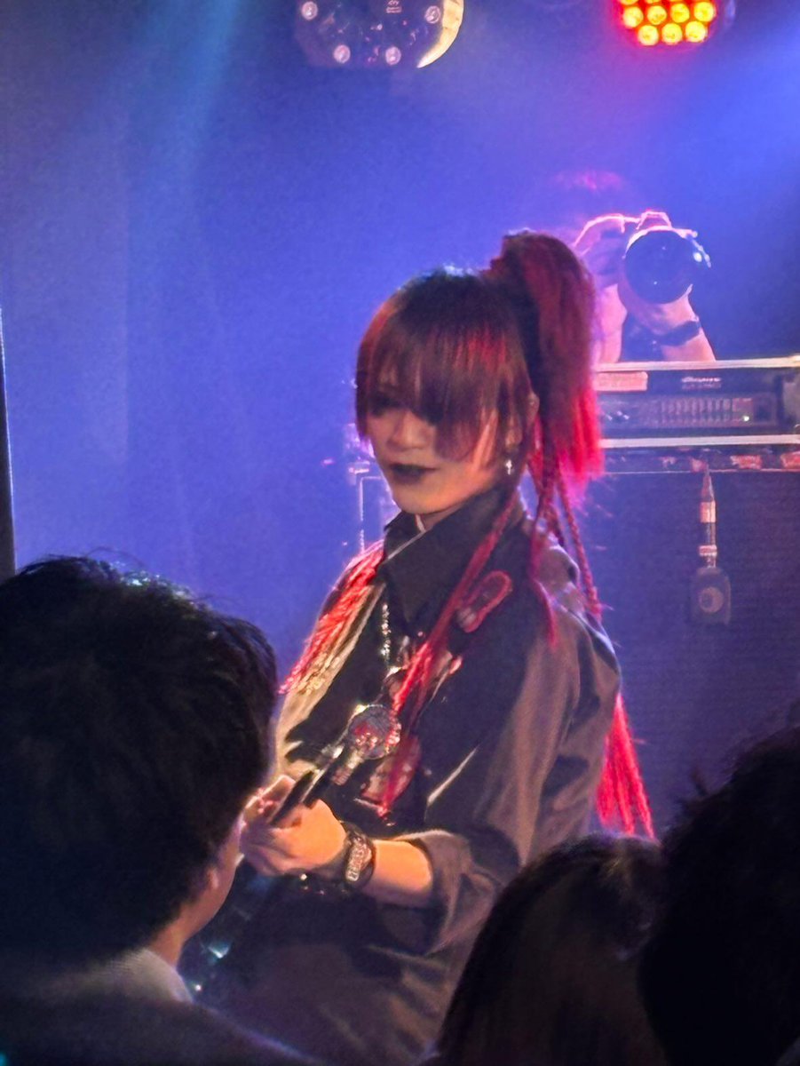 Kurai_CRY_N's tweet image. LAMÉTIC FEST 2025
#ラメフェス

お疲れ様でした！！
GLAYバンドでHISASHIパートしました。
本当に最高でした。
小学生の時からいつかライブでやりたいって思ってたGLAYの曲を悔いなくやり切れて本当に幸せです。
もっとやりたいぞーーーって思いながらハケました。