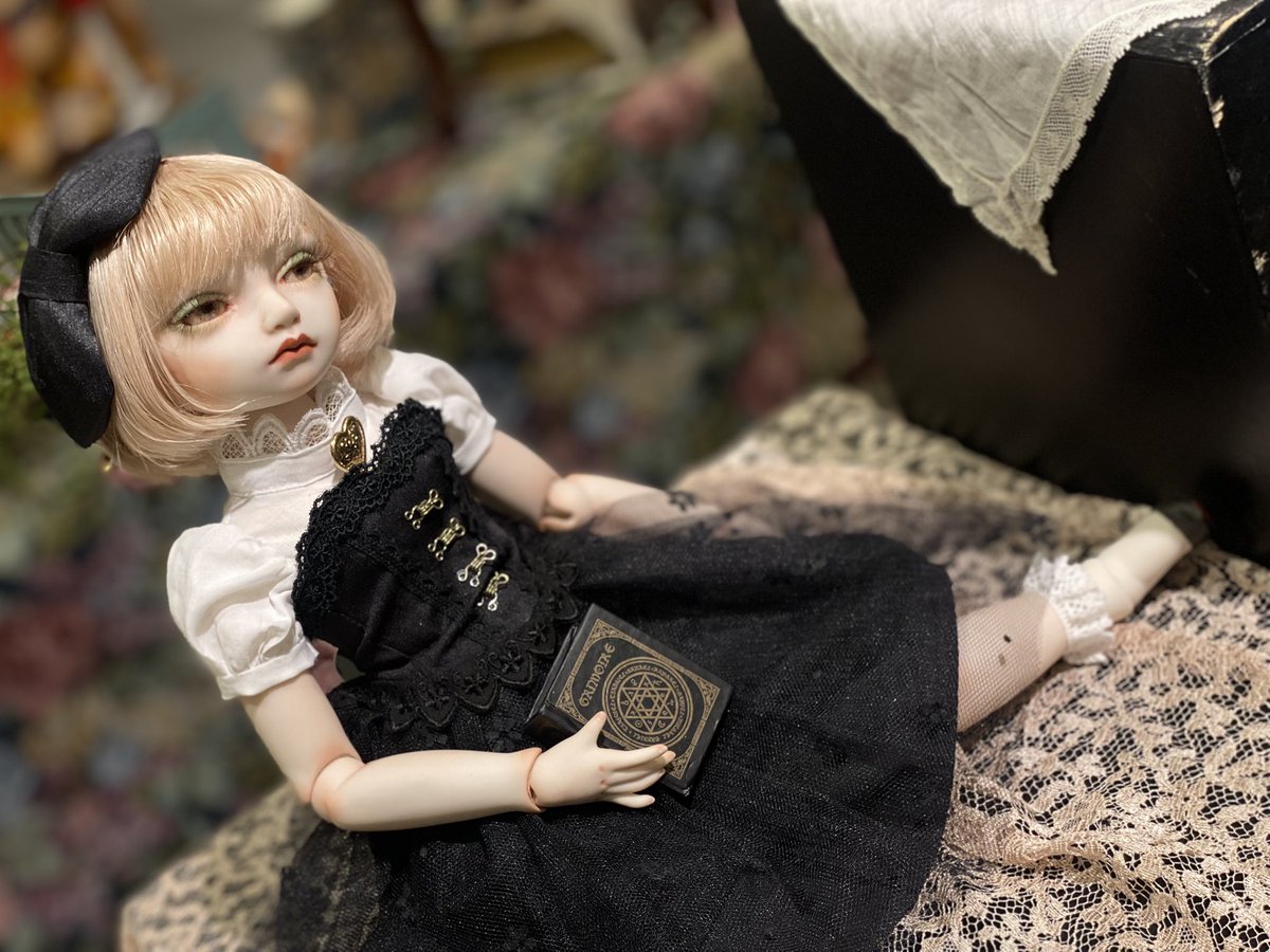 「うらら展」の後半。樹ノ下実果さんの作品も楽しみでしたが、相変わらず凛としたお姿がお美しゅうございました。