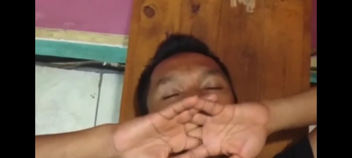 jare kuch landak, koen mlayu golek opo.. aku turu ae isok pace 3