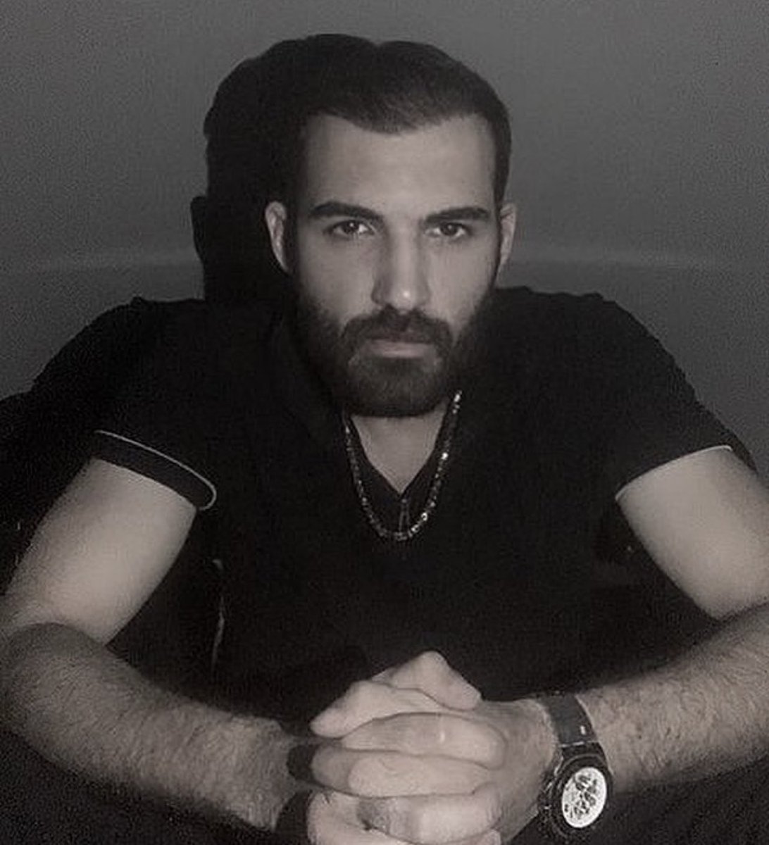 Avcılar Cihangir metrobüs üst geçidinde
 Mıhiş Baybaşin isimli soyisimli bu şahıs engelli bir bireyi d@rp etti