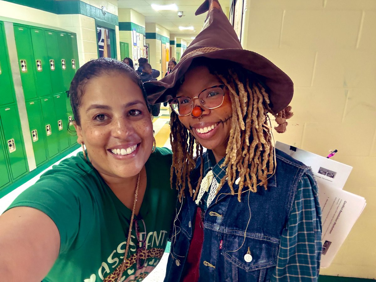 Mrs. Camille Butler tweet media