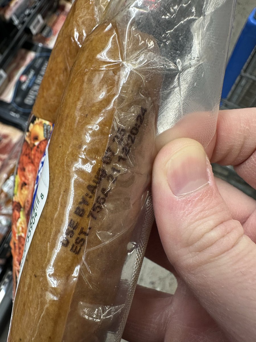 RandomDadShit's tweet image. .@Walmart @WalmartCareers On the shelf today (November 01, 2025): #Kielbasa with a Use By date of August 07, 2025. Three months past the date on the package? And it was discolored from the others that were still good. There are always #expired items here. @Maricopahealth