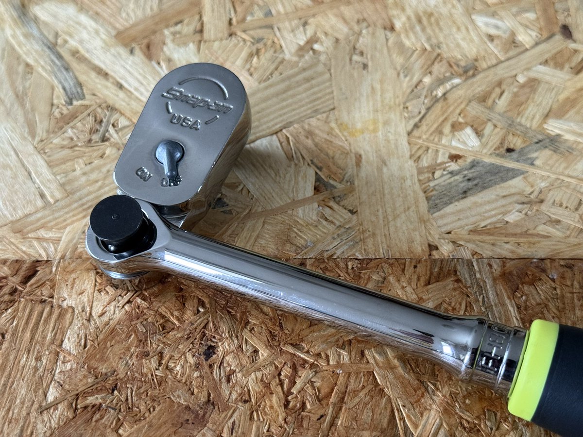 あんぱん男 tweet media