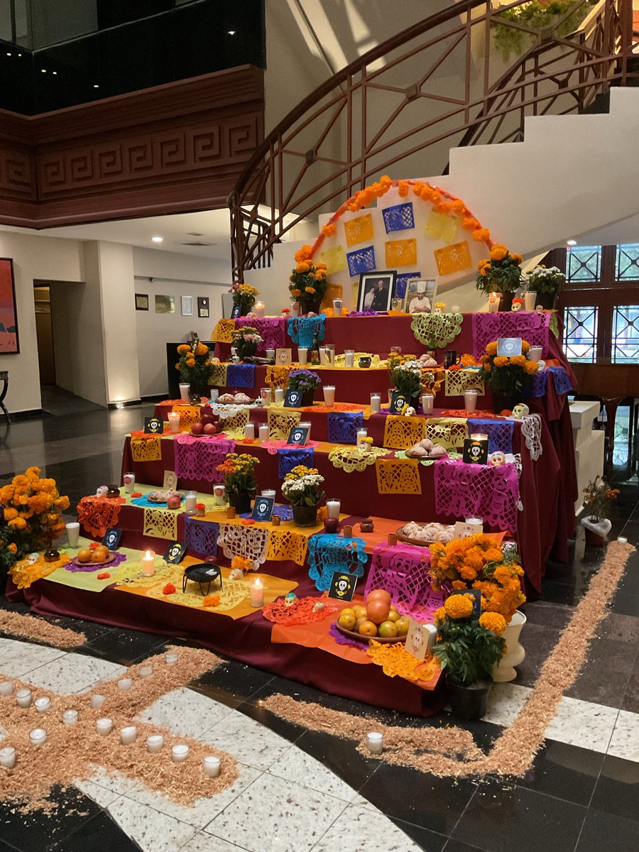 indasocial_mx's tweet image. Mucho networking, alto conocimiento y grandes conexiones. ☺️✨

Esto fué lo que ocurrió en el segundo día de #ETHMéxico2025 @ethereum_mexico 
-
#Ethereum #ETHMX2025 #DiaDeMuertos